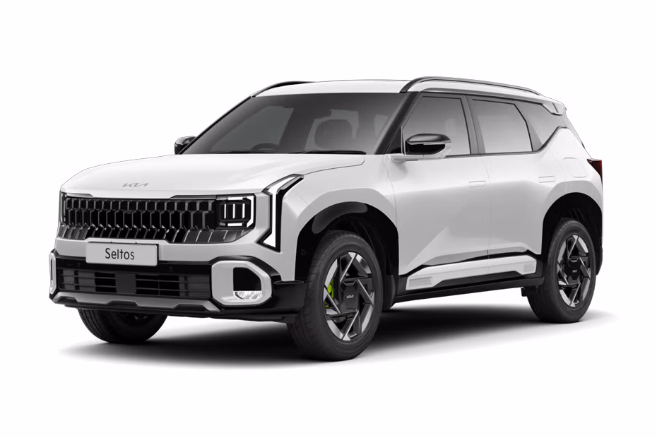 Kia Seltos in Glacier White Pearl