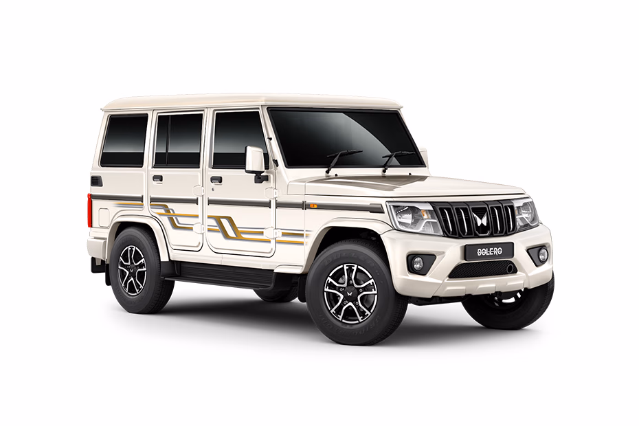 Mahindra Bolero in Dimond White
